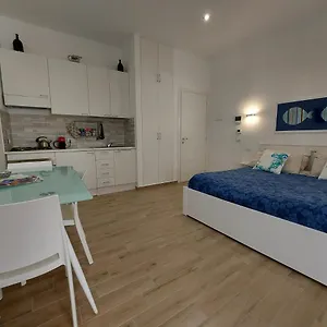 Casa Dei Normanni: Costanza Cefalú