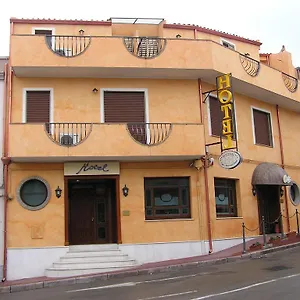 https://hotel-mistral.in-sardinia.net